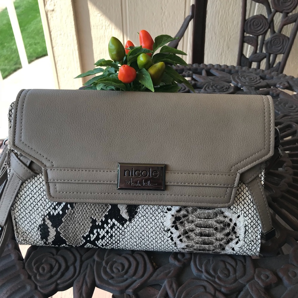 Nicole by Nicole MILLER handbag.